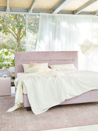 Bett Capri von Joka